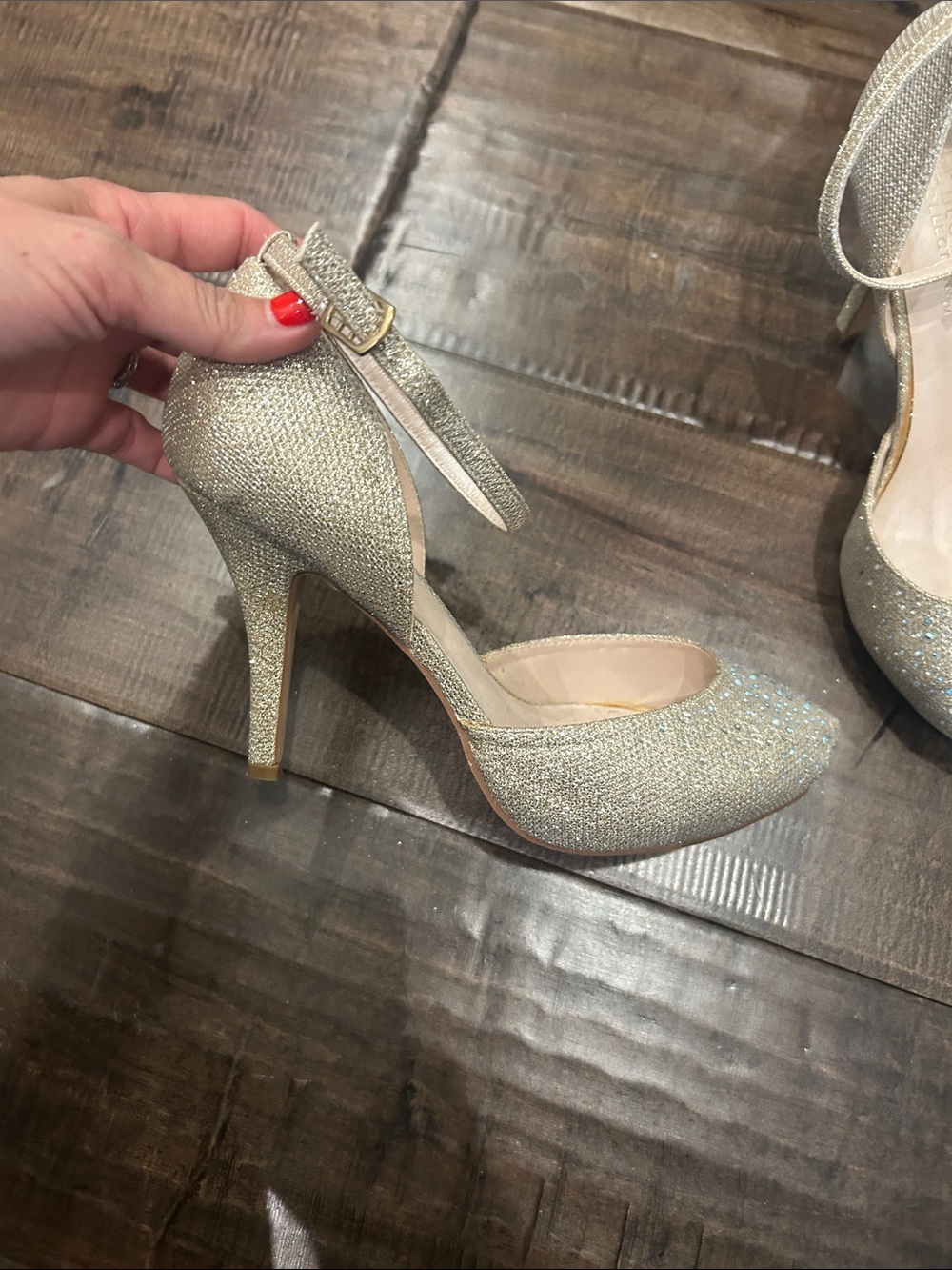 Elegant Women's Gold Glitter Ankle-Strap High Heels